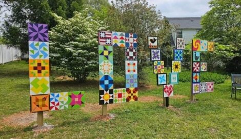 Love-quilt-sign